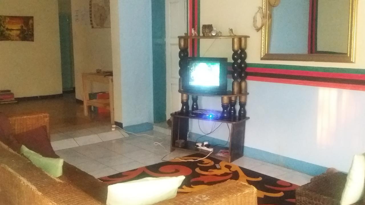 Kumunzi Backpackers Hostel Lusaka Luaran gambar